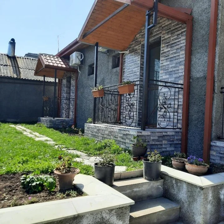 Цинандали: Family Hotel Tsinandali