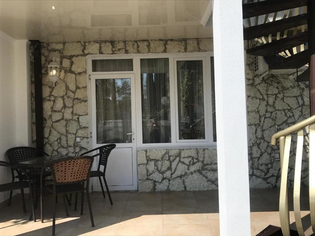 Новый Афон: Dautia Hotel