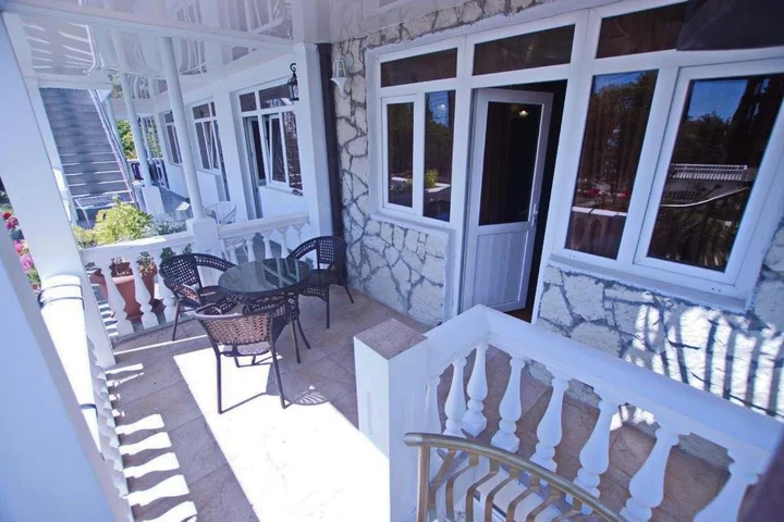Новый Афон: Dautia Hotel
