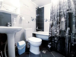 Феодосия: Частный Дом DeWoltievy 50m2
