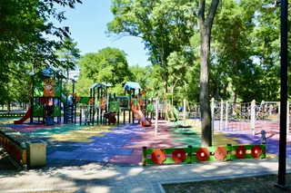 Феодосия: Квартира у Моря и Парка DeWoltievy