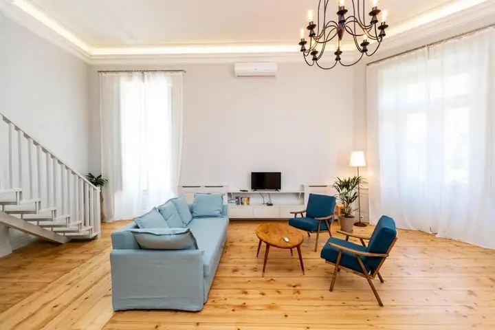 Wehost Spacious Apartment — фото 1