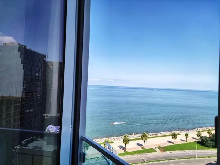 Leo Group Luxury Apartment 13-272B Sunrise Batumi — фото 1