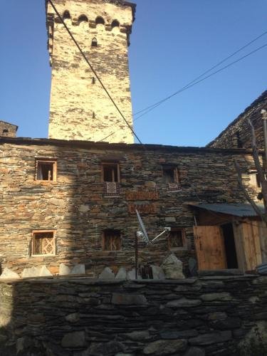 Ушгули: Old house