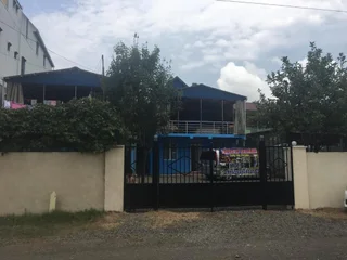 Уреки: Saba Guest House