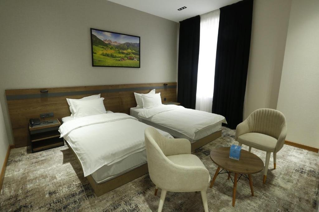Андижан: Premier Hotel (Премьер)