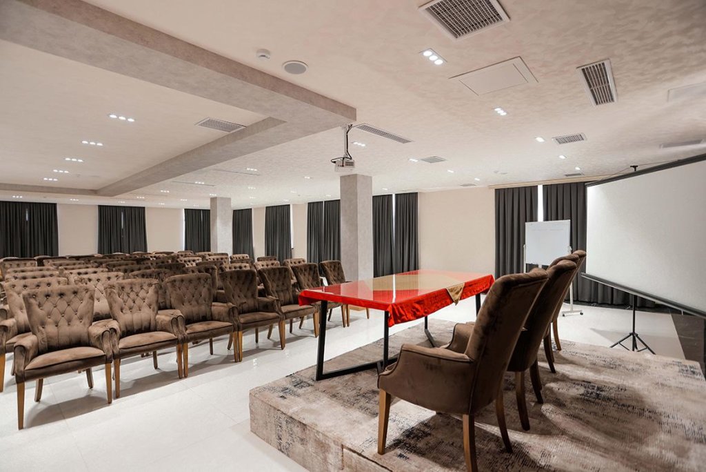 Андижан: Premier Hotel (Премьер)