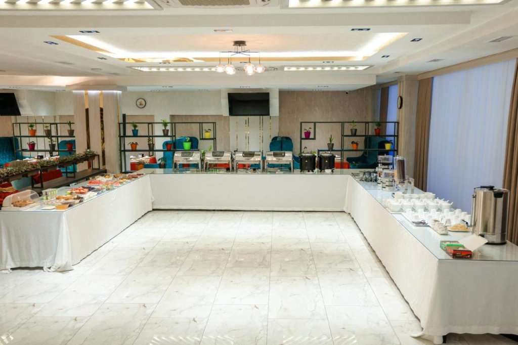 Андижан: Premier Hotel (Премьер)