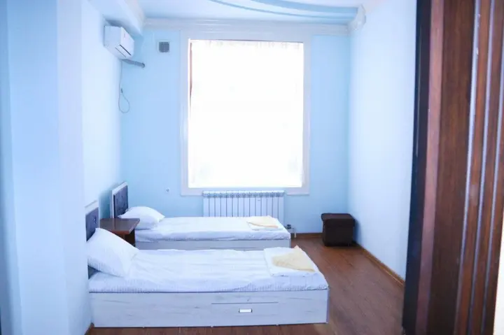 Андижан: O'zbek Hotel