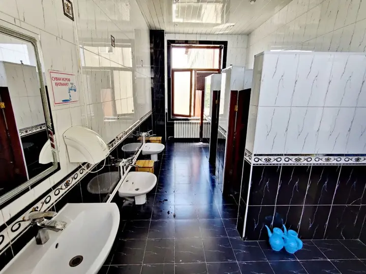 Андижан: O'zbek Hotel