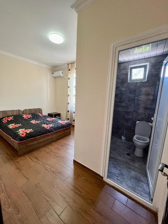 Уреки: Ureki Beach Apartment