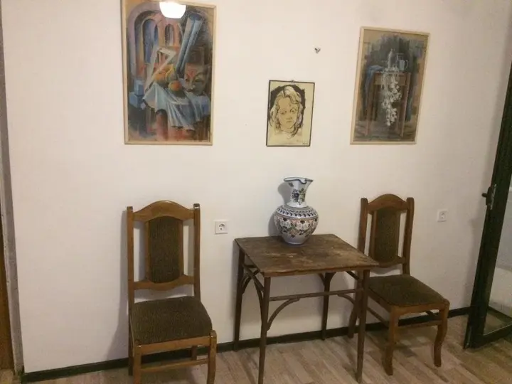 Амбролаури: Villa PorTina