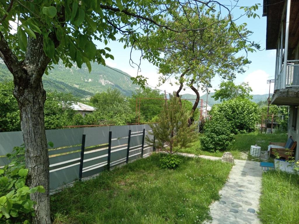 Амбролаури: Villa PorTina