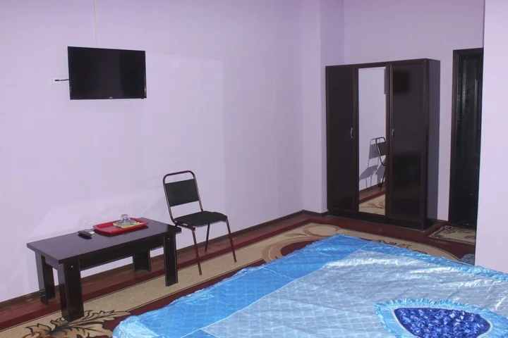 Карши: Yetuk Kelajak Hotel
