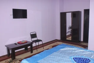 Карши: Yetuk Kelajak Hotel