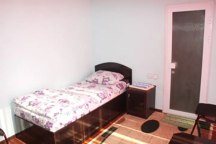 Карши: Yetuk Kelajak Hotel