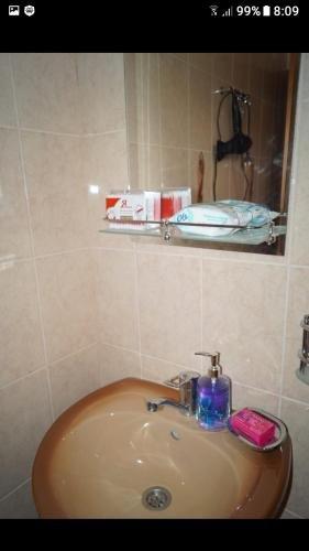 Алахадзи: Rooms Fialka, Biryuza