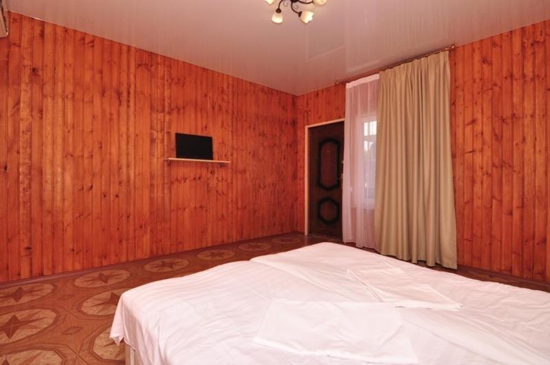 Алахадзи: Stary Zamok Guesthouse