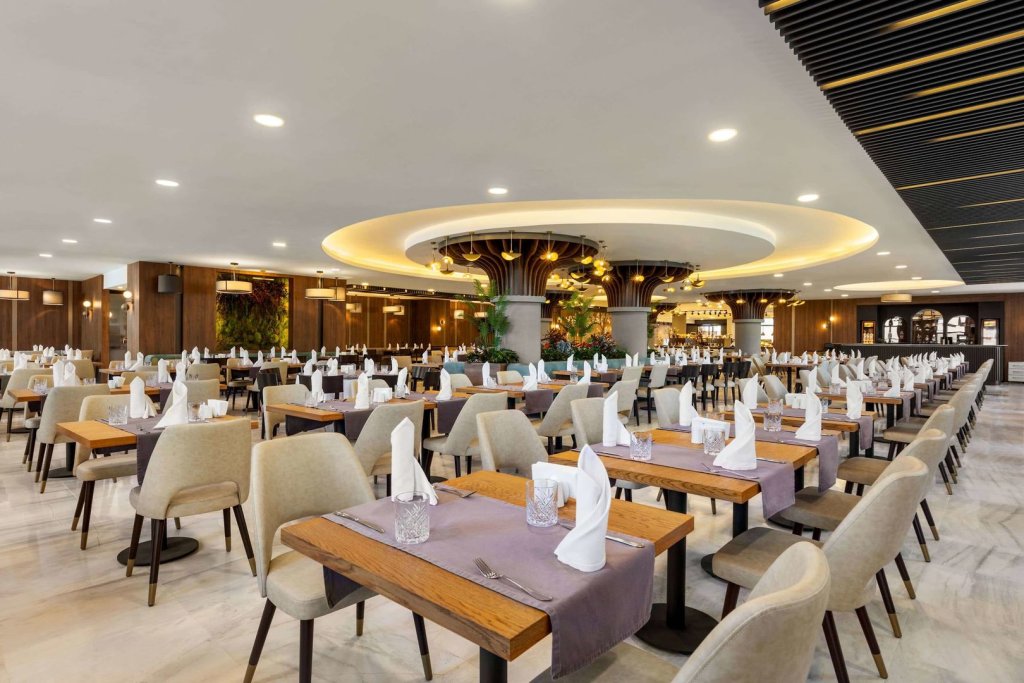 Афьон-Карахисар: Wyndham Afyonkarahisar Thermal & SPA
