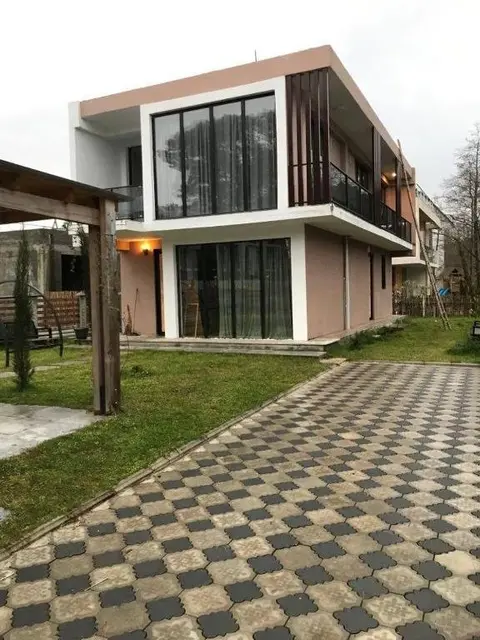 Шекветили: Villachocolateshekvetili