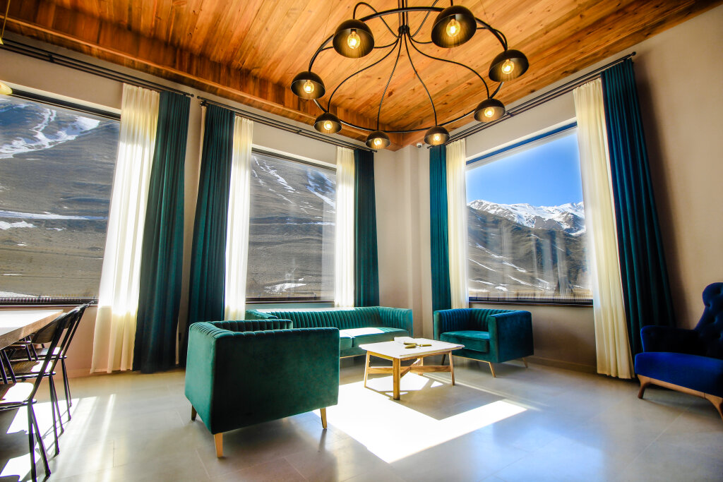 Степанцминда: Отель Suatis Resort Kazbegi