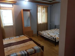 Уреки: Nina Guest House
