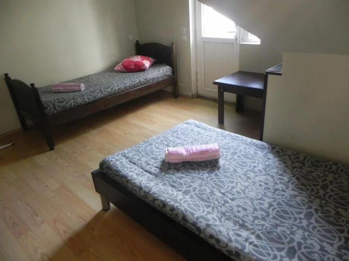 Уреки: Nina Guest House