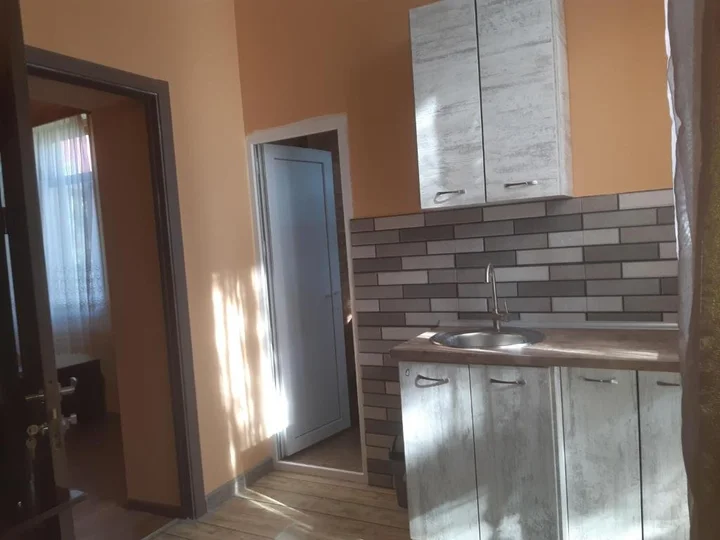 Уреки: Nina Guest House
