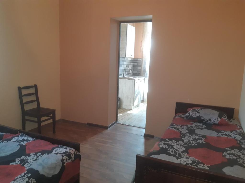 Уреки: Nina Guest House