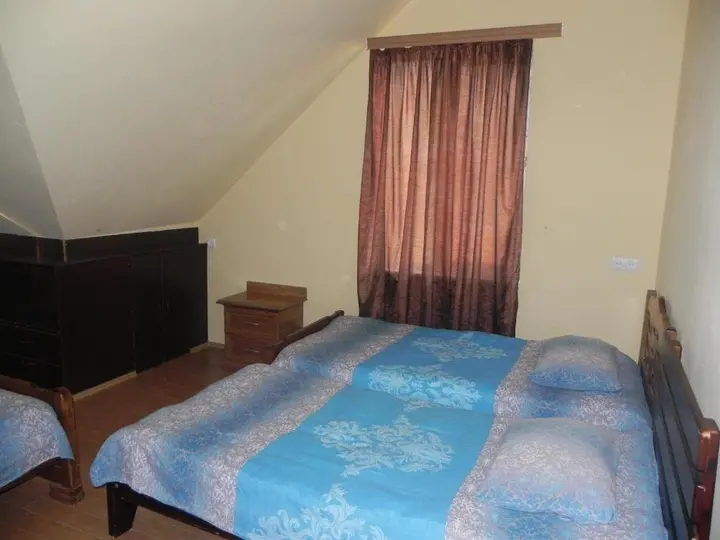 Уреки: Nina Guest House