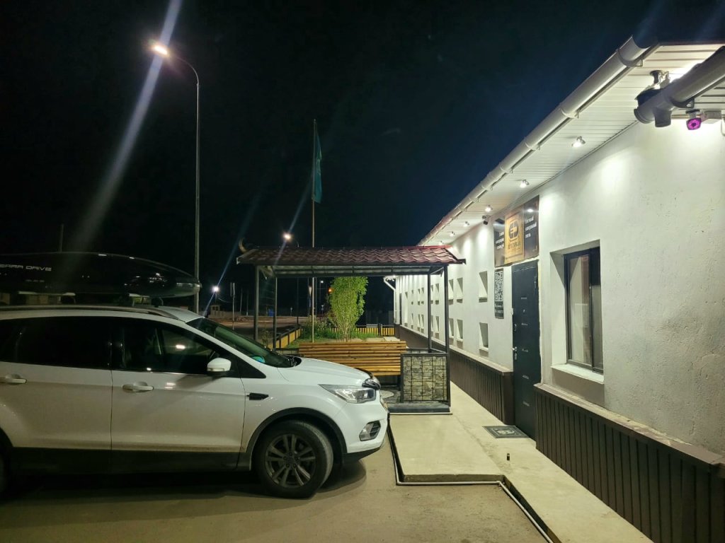 Отель Elite Capsule Hotel — фото 1