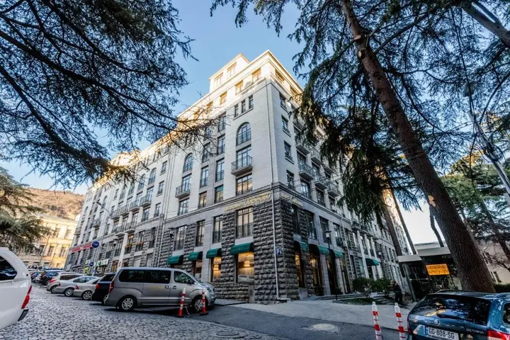 Тбилиси: Rustaveli Residence III