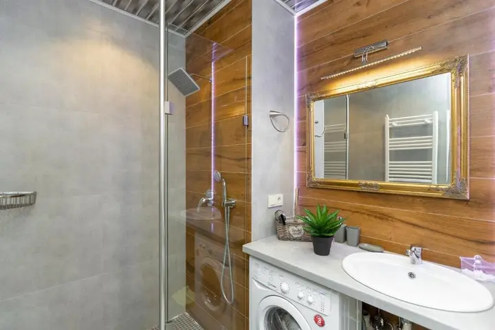 Тбилиси: Proper Apartments New Design 1BR Apt 2 min Liberty Square