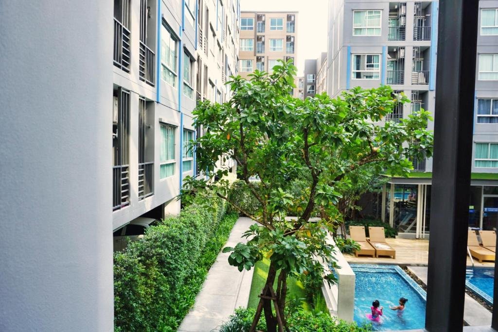 Самутпракан: The Kith Plus Sukhumvit 113 by BLK