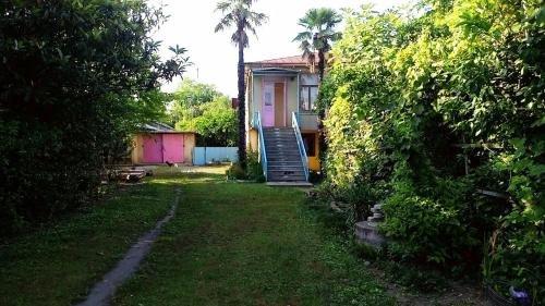 Анаклия: Guest House Dominik