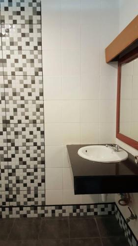 Сукотай: Sawasdipong Hotel
