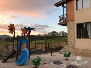 Бакуриани: Twins House Bakuriani