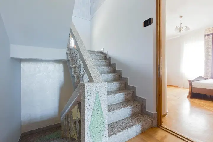 Отель Home 21 Батуми — фото 2