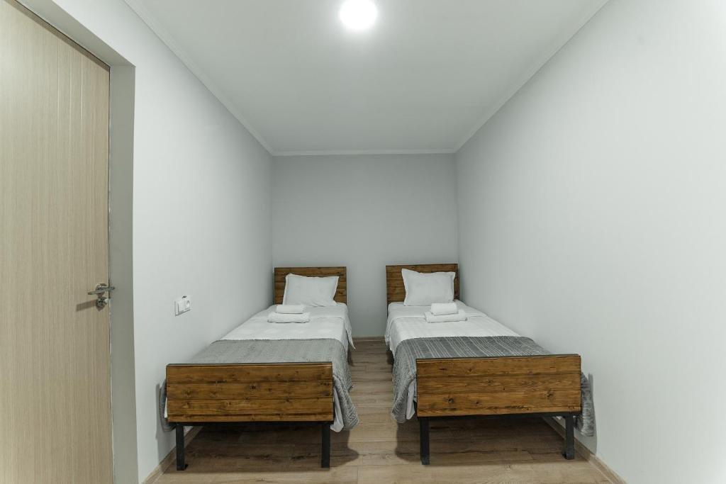 Омало: Hotel Complex Nabadi