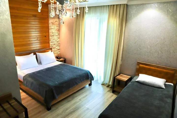 Местиа: Hotel Gold Tower