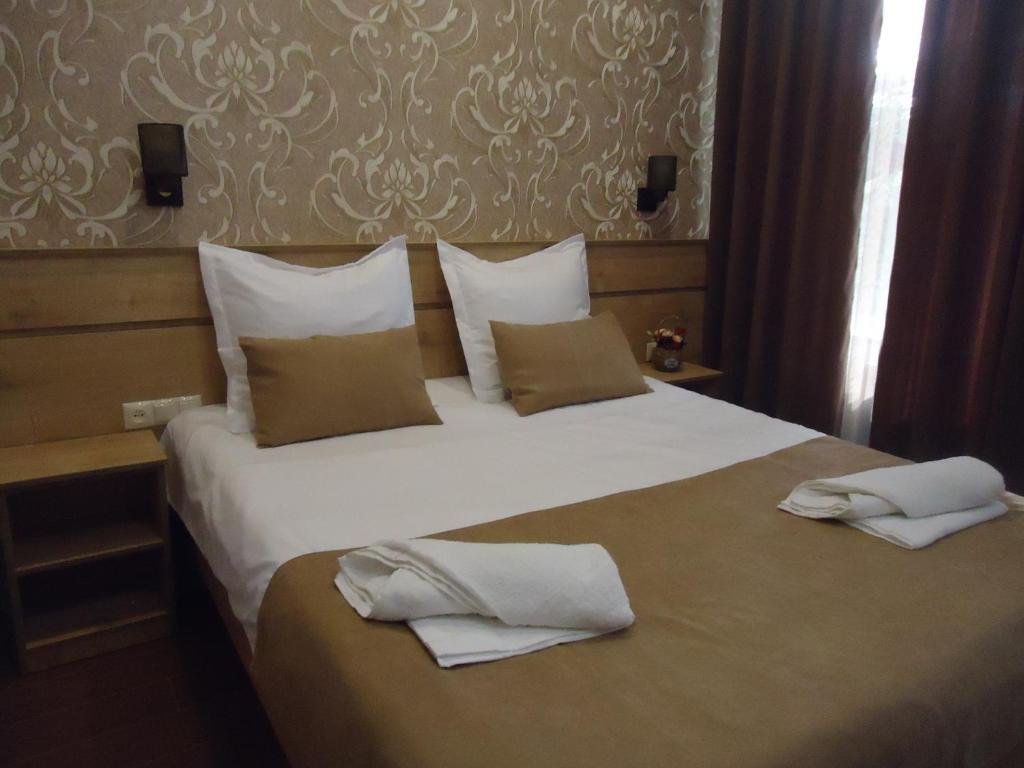 Кутаиси: La'Rooms