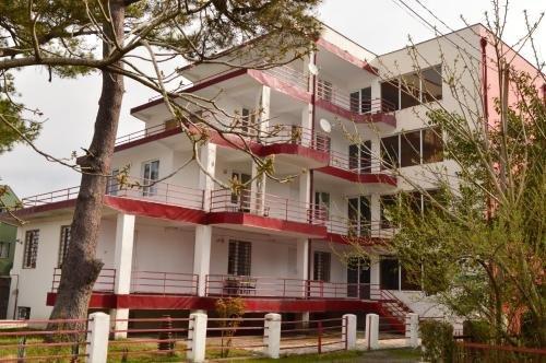 Кобулети: Beach House Hotel