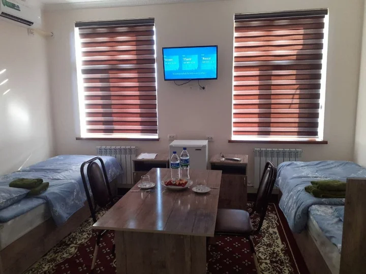 Денау: Abu-Bakir Hotel