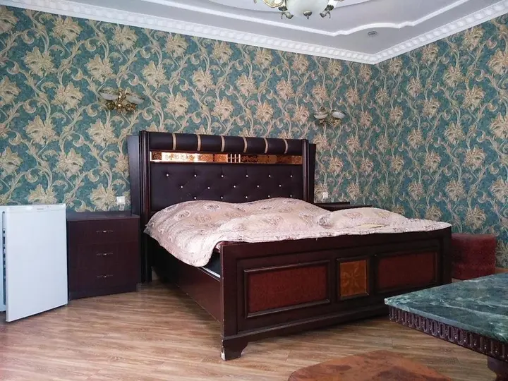 Кутаиси: Hotel Edemi Castle