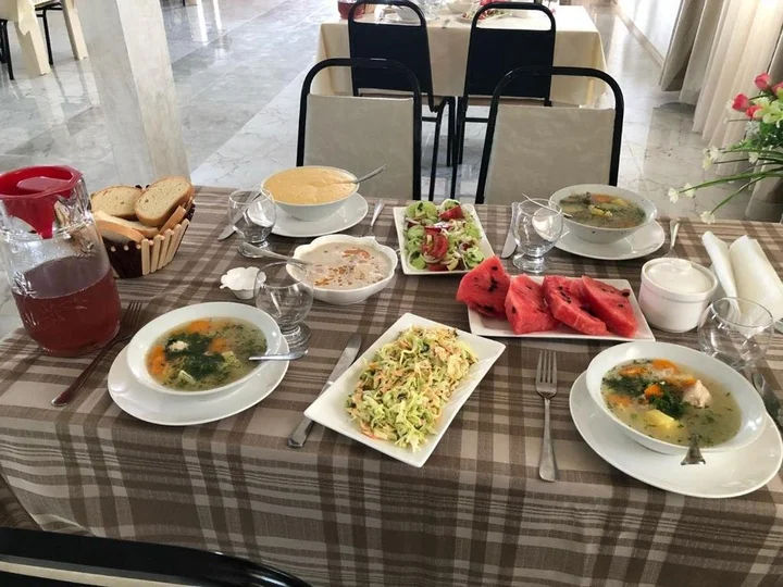 Уреки: Hotel Anna Ureki