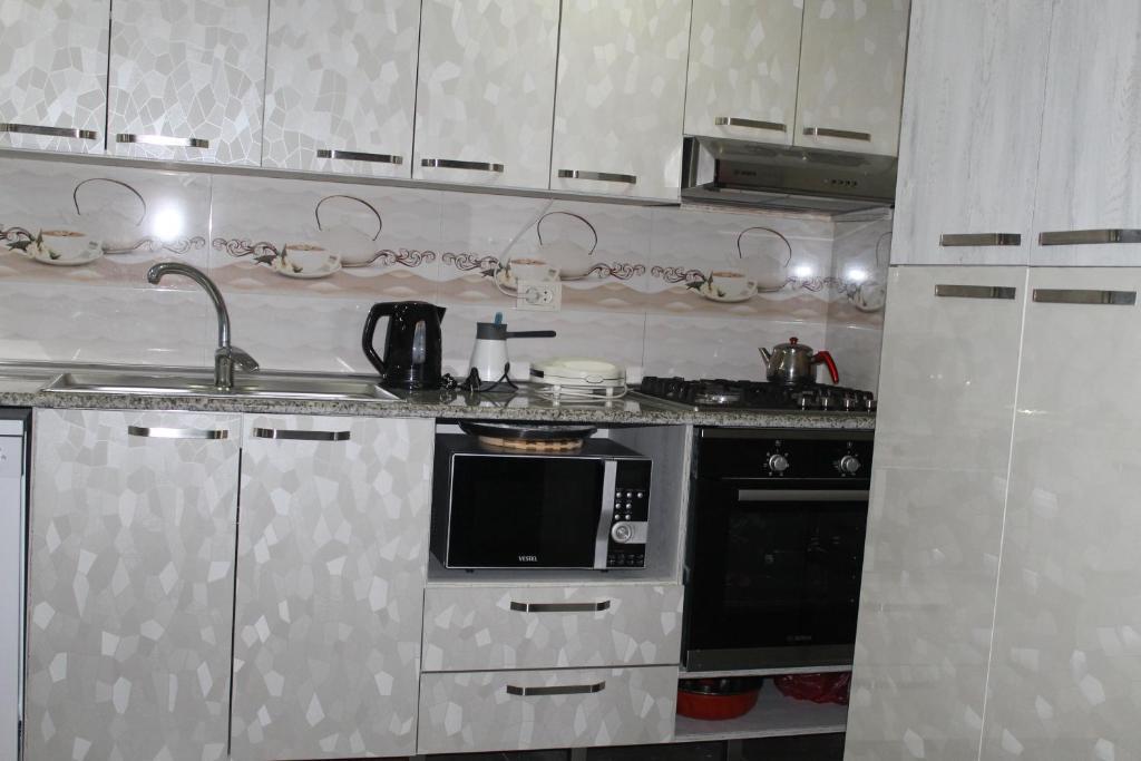 Кутаиси: Hotel Tskhumi