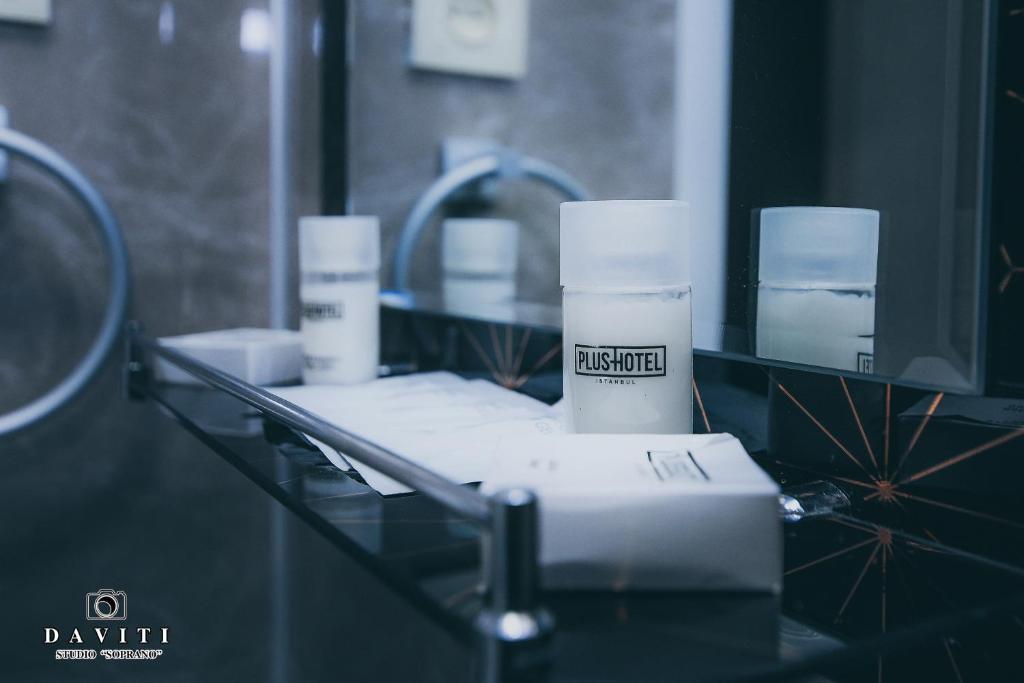 Кутаиси: Hotel Tskhumi