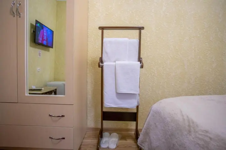 Кутаиси: HOTEL VLADi