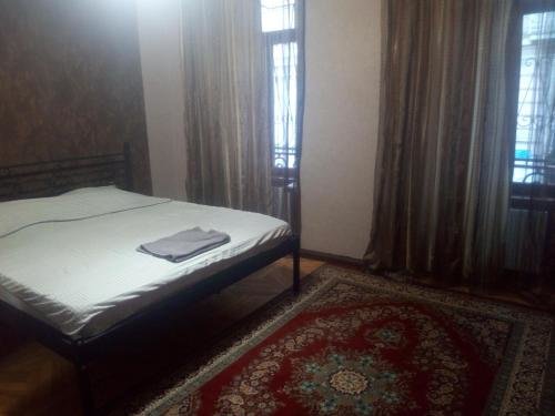 Тбилиси: Kiev Hotel