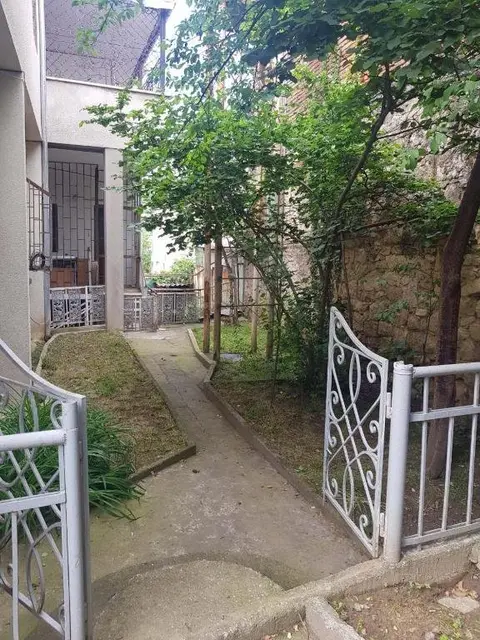 Кутаиси: Hostel Sani